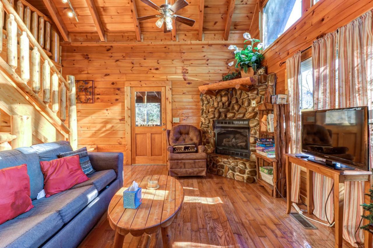 Sugar Bear Cabin Sevierville Eksteriør bilde